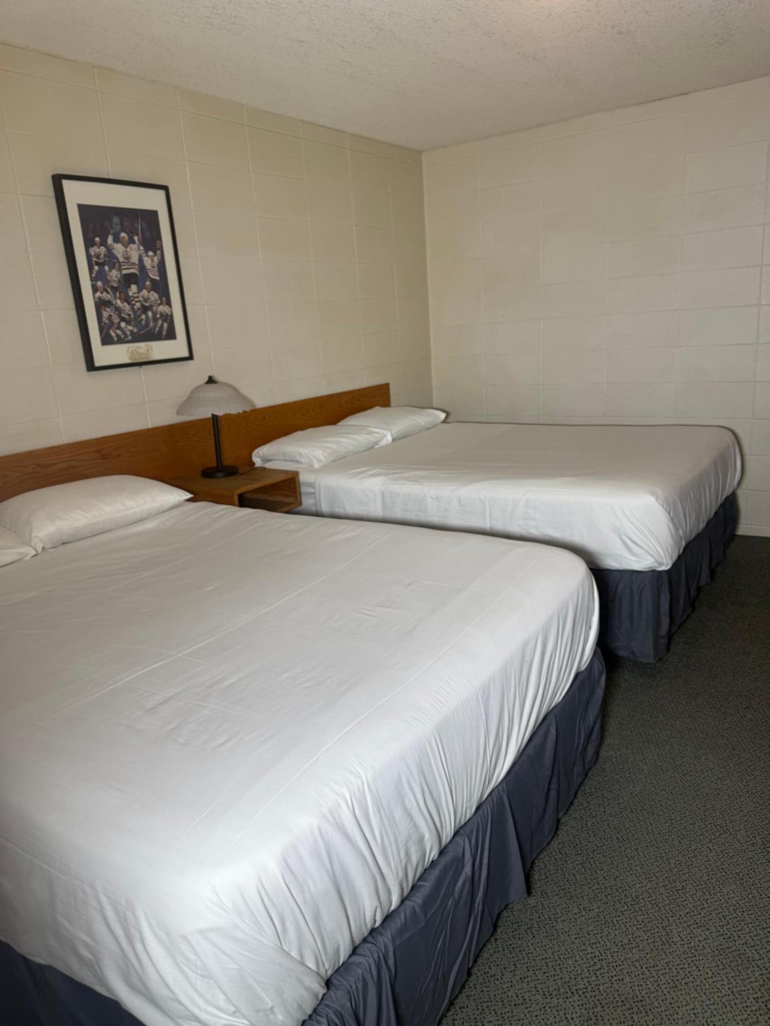 Sunrise Motel Consort 外观 照片