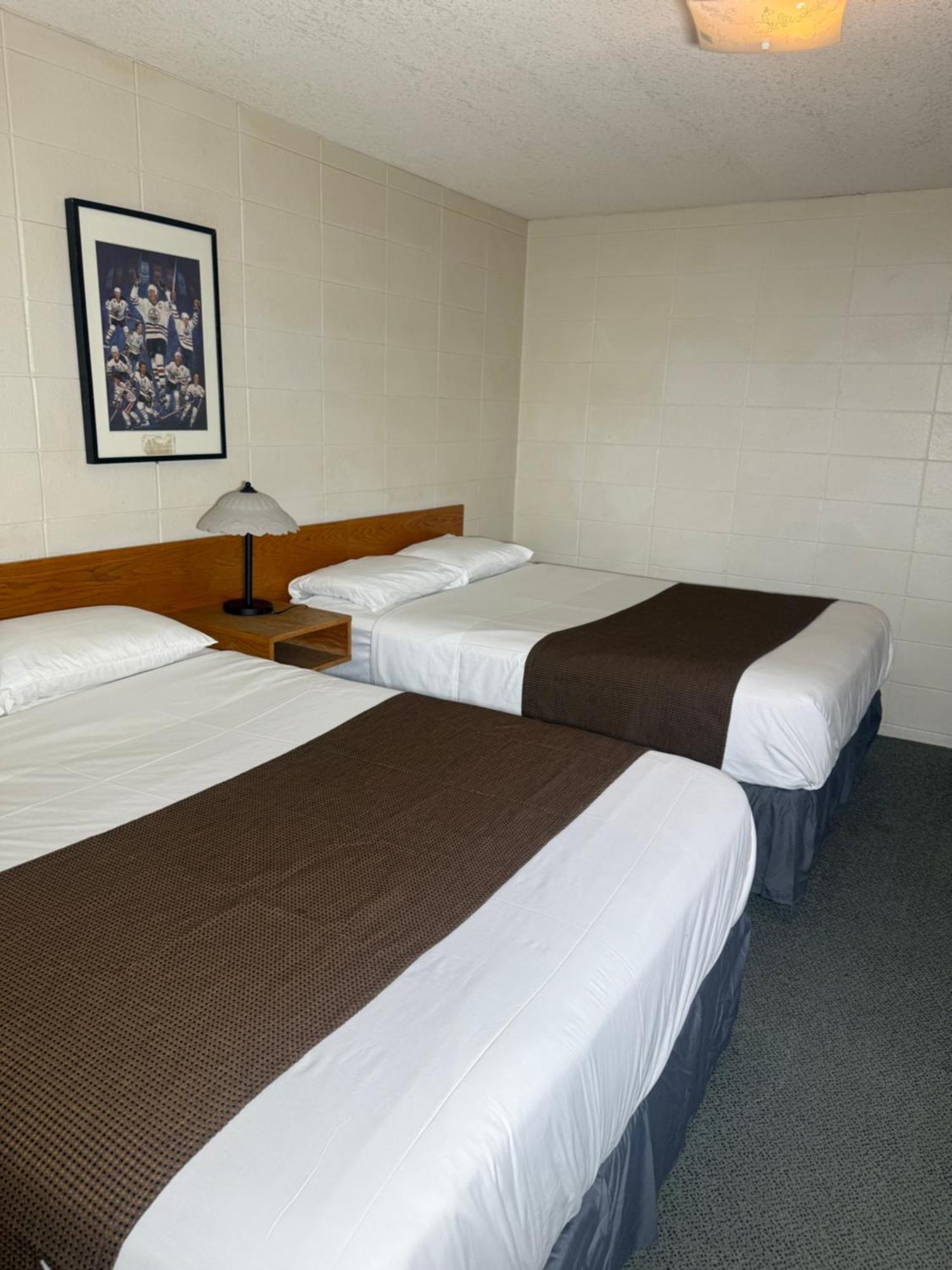 Sunrise Motel Consort 外观 照片